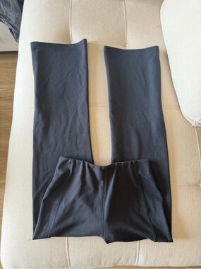 Lululemon wide leg pants